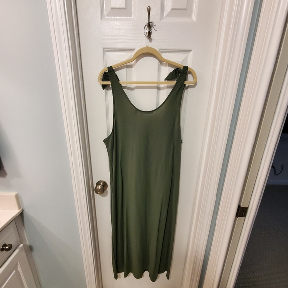 VERO MODA Petra Midi Dress - Picture 3 of 3